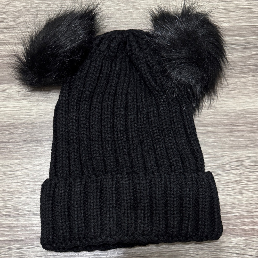 Cozy Black Knit Pom-Pom Beanie One Size